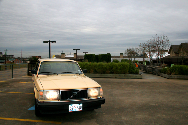 Illustration for article titled Introducing The Latest Jalopnik Side Project: Low-Mileage Volvo 245 Wagon